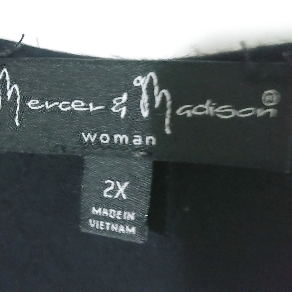 Mercer & Madison 2X Black Sleeveless Top Plus - Picture 7 of 7